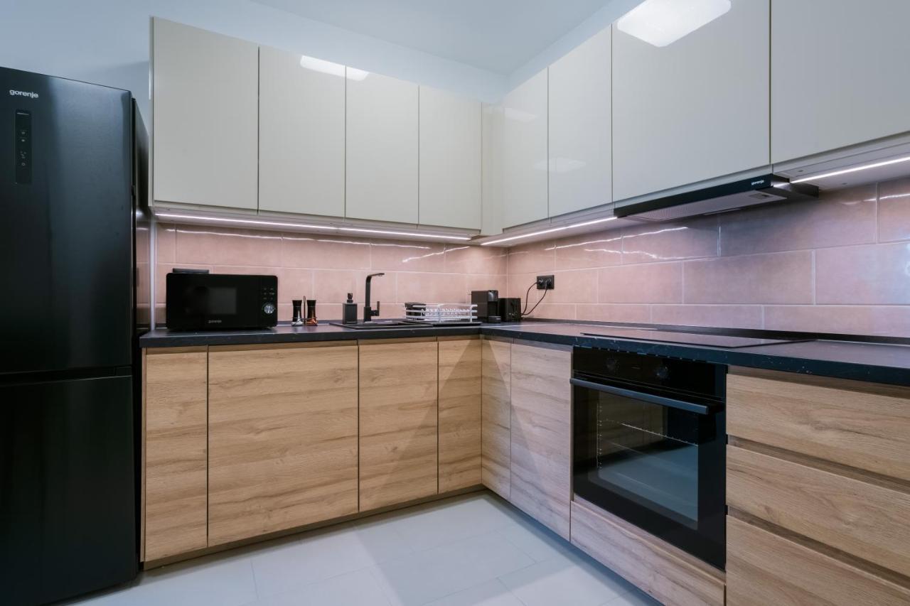 Fox Premium Apartment & Free Private Parking 부다페스트 외부 사진