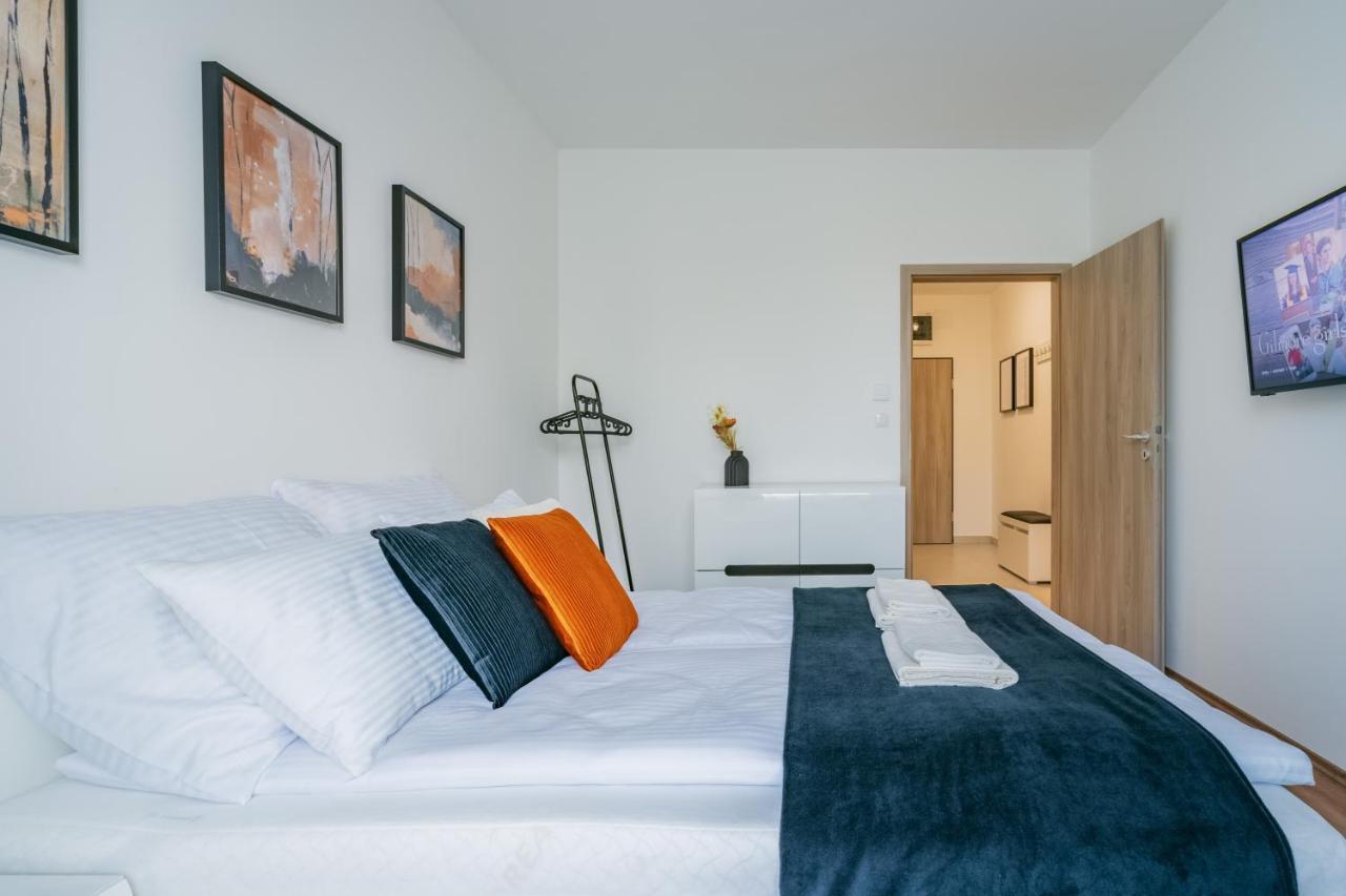 Fox Premium Apartment & Free Private Parking 부다페스트 외부 사진